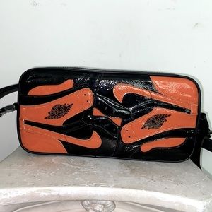 LineLock Studios 1/1 ‘Air Jordan 1s Shatter Backboard’ custom designer bag NWT‌‍